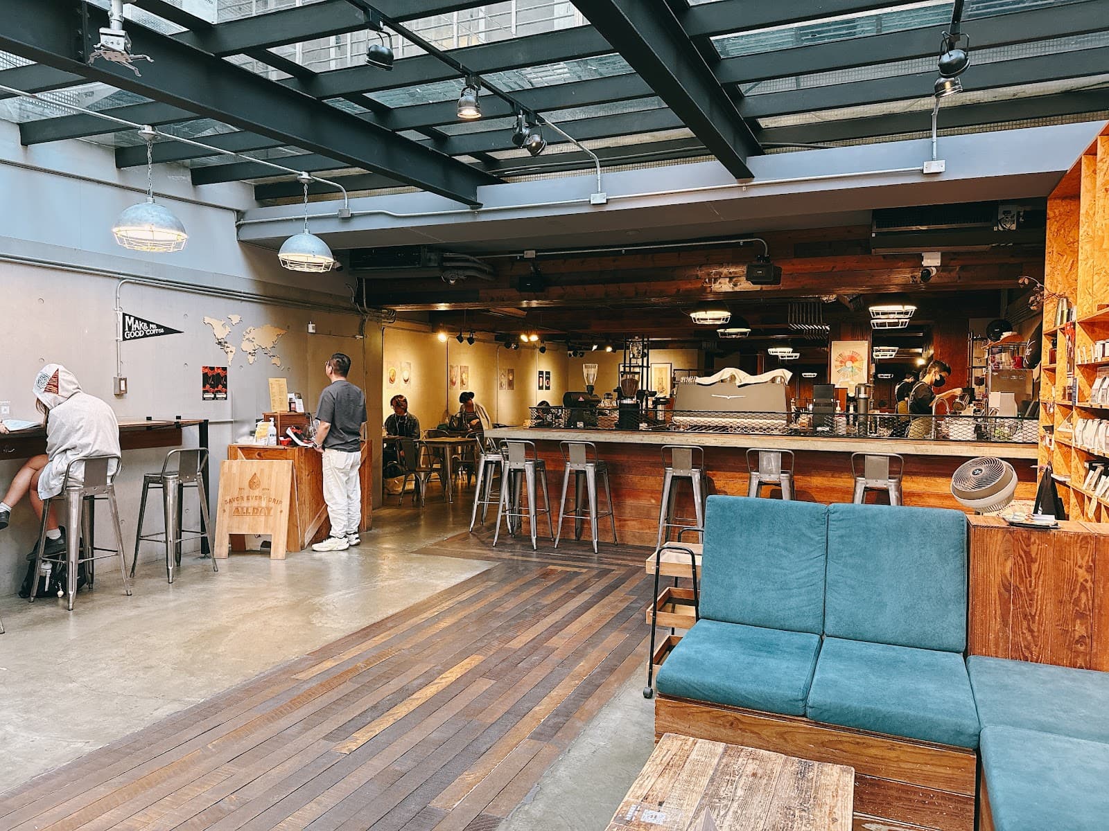 Cafe image 5