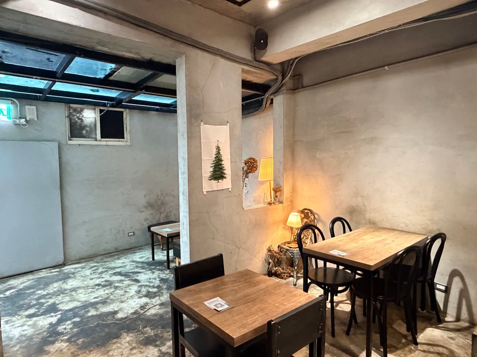 Cafe image 2
