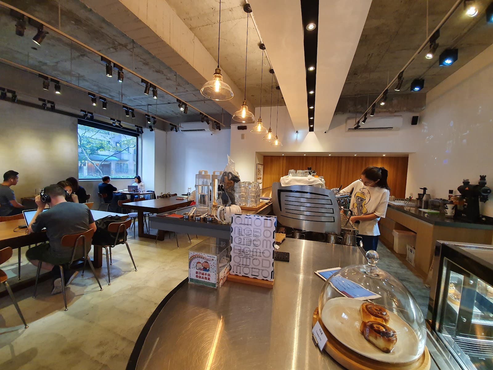Cafe image 1