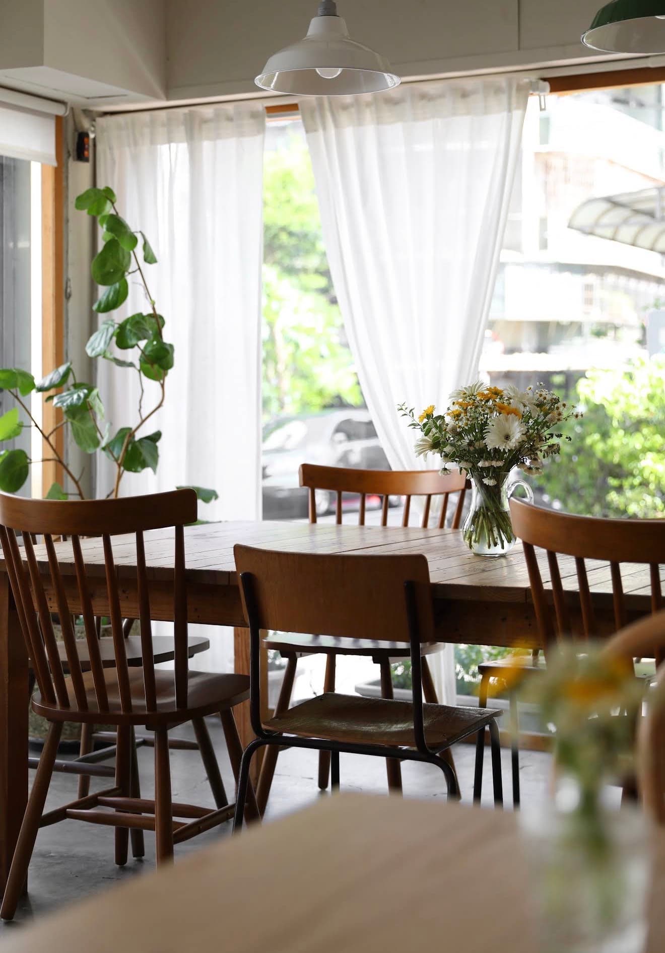 Cafe image 5