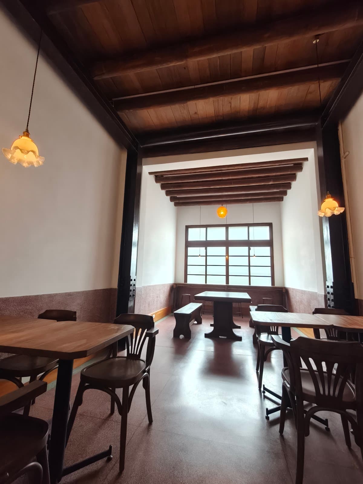 Cafe image 6