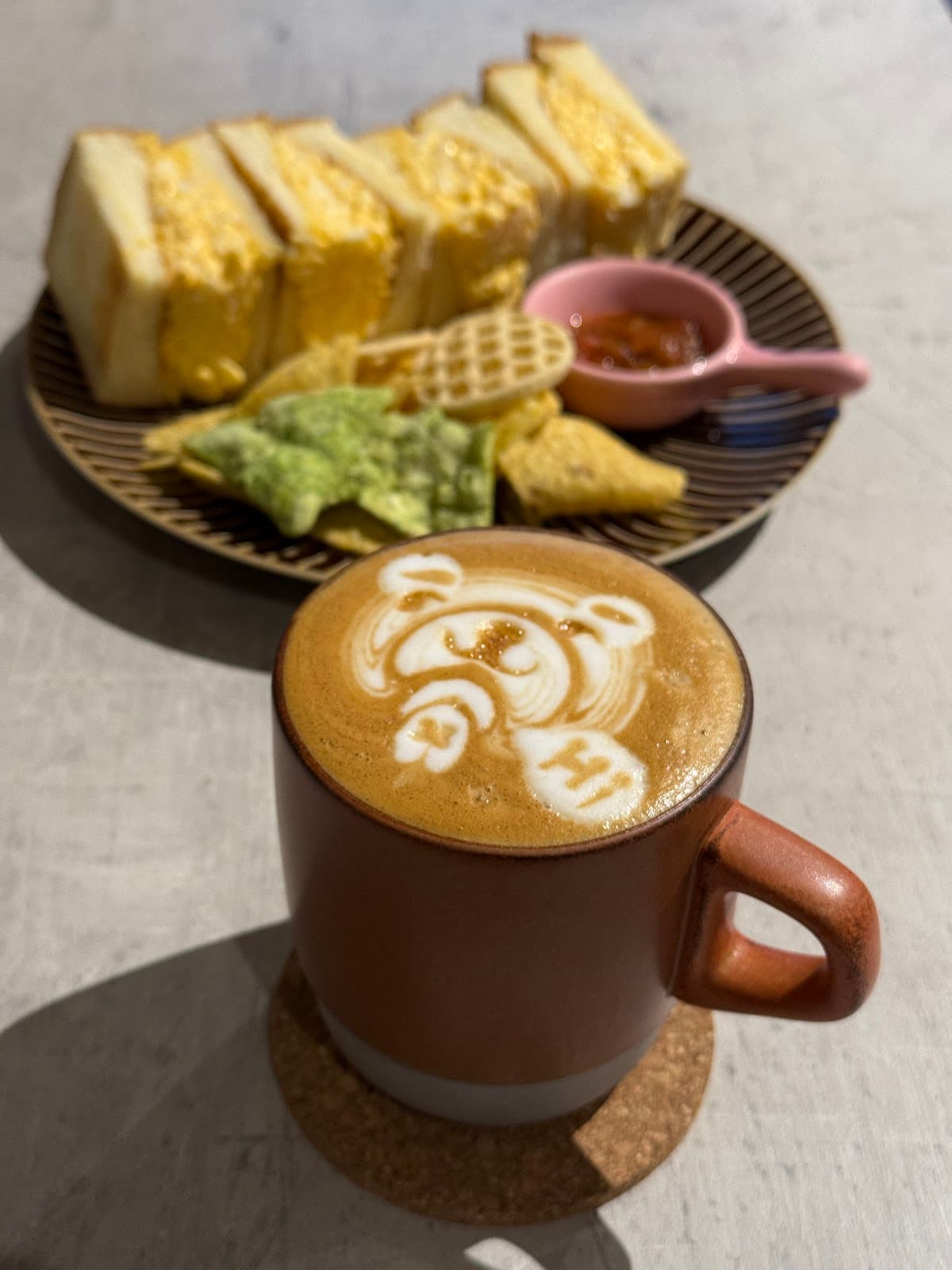 Cafe image 4