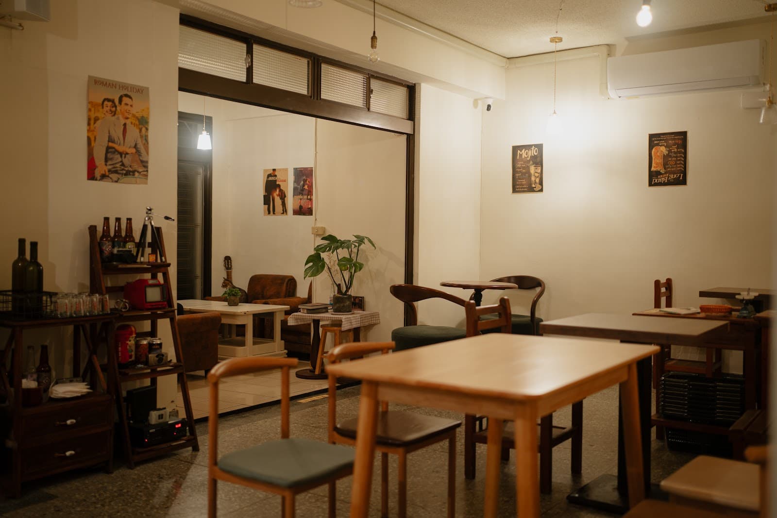 Cafe image 1