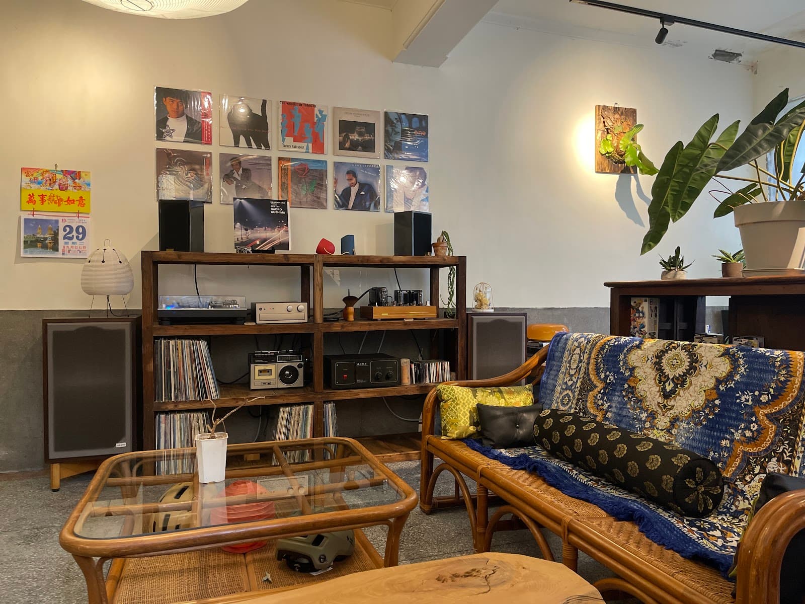 Cafe image 6