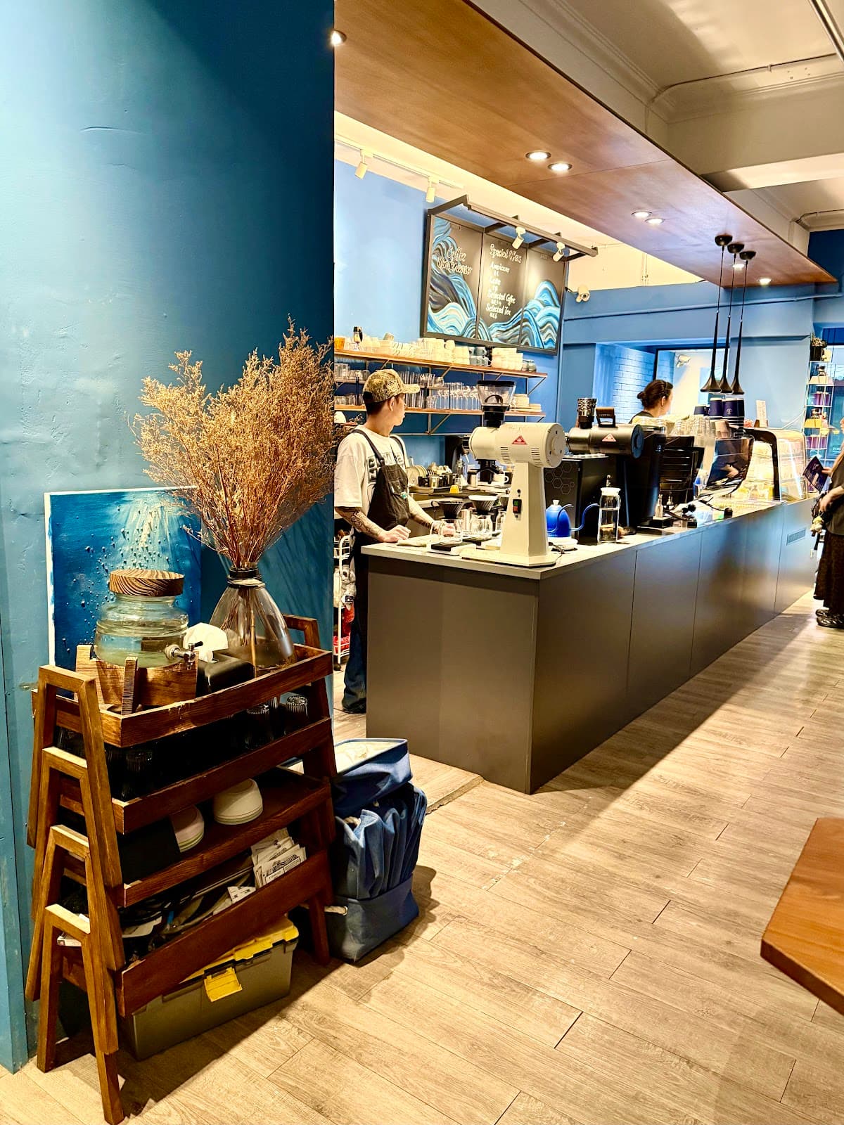 Cafe image 4