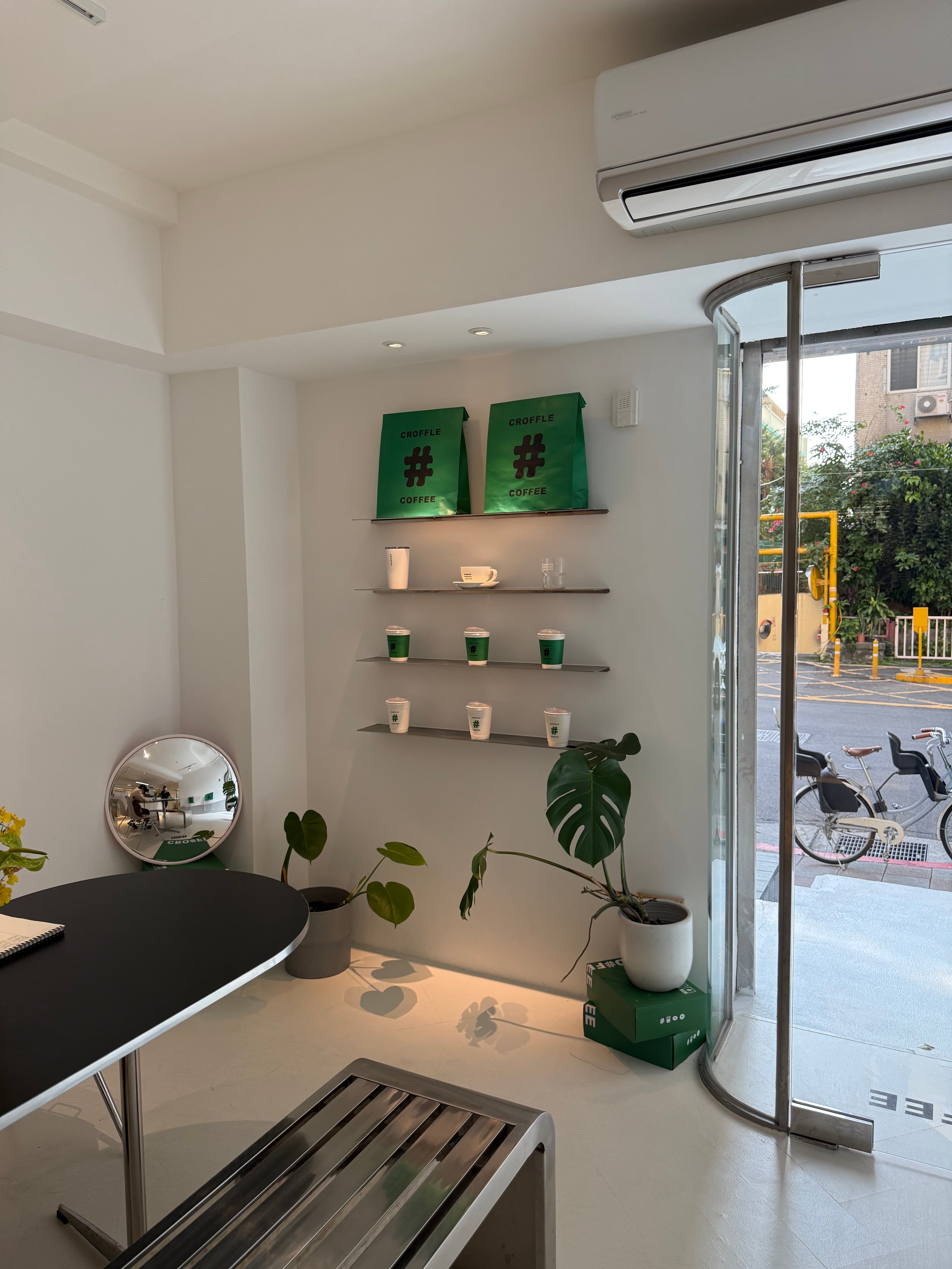 Cafe image 6
