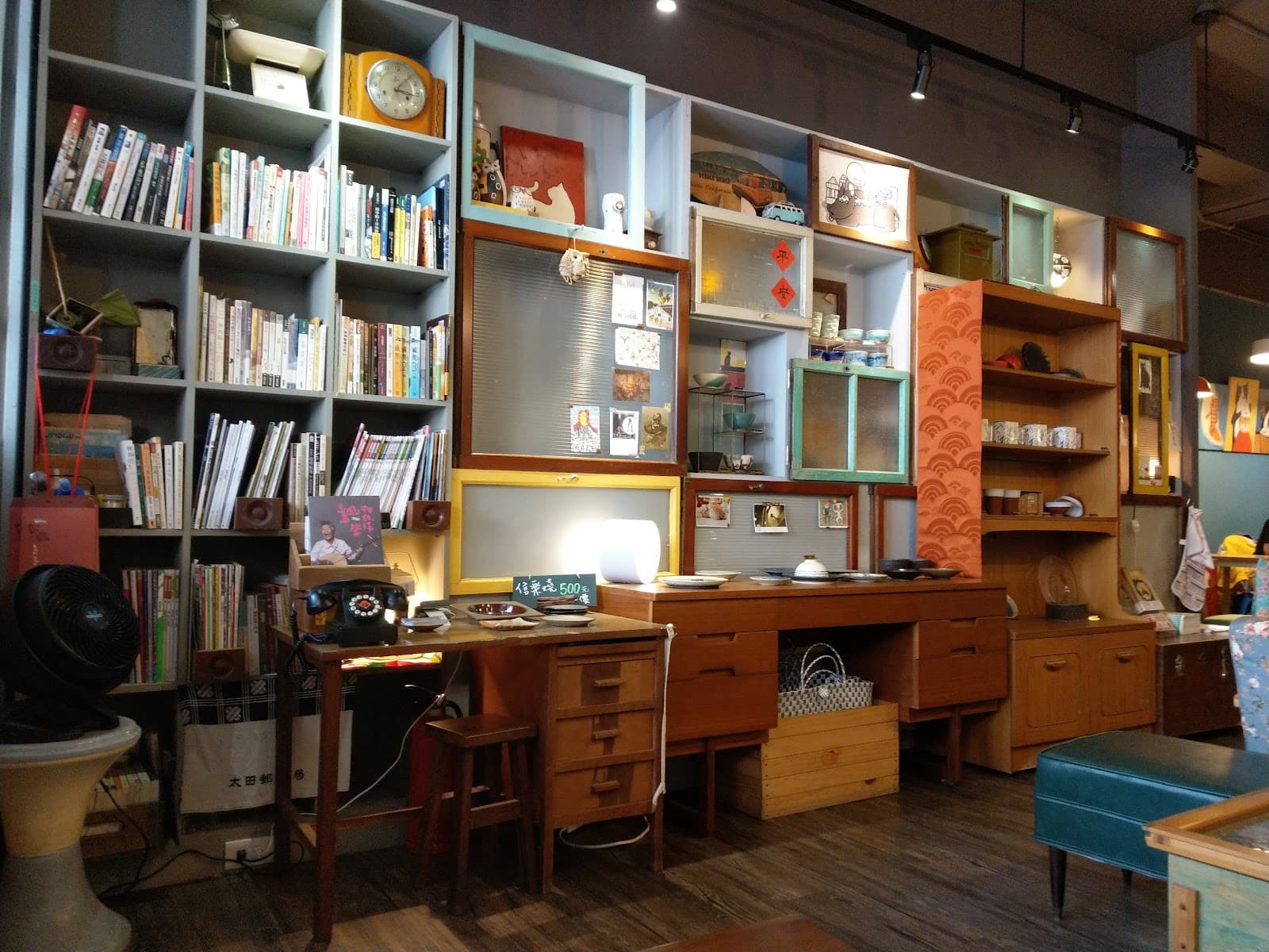 Cafe image 2