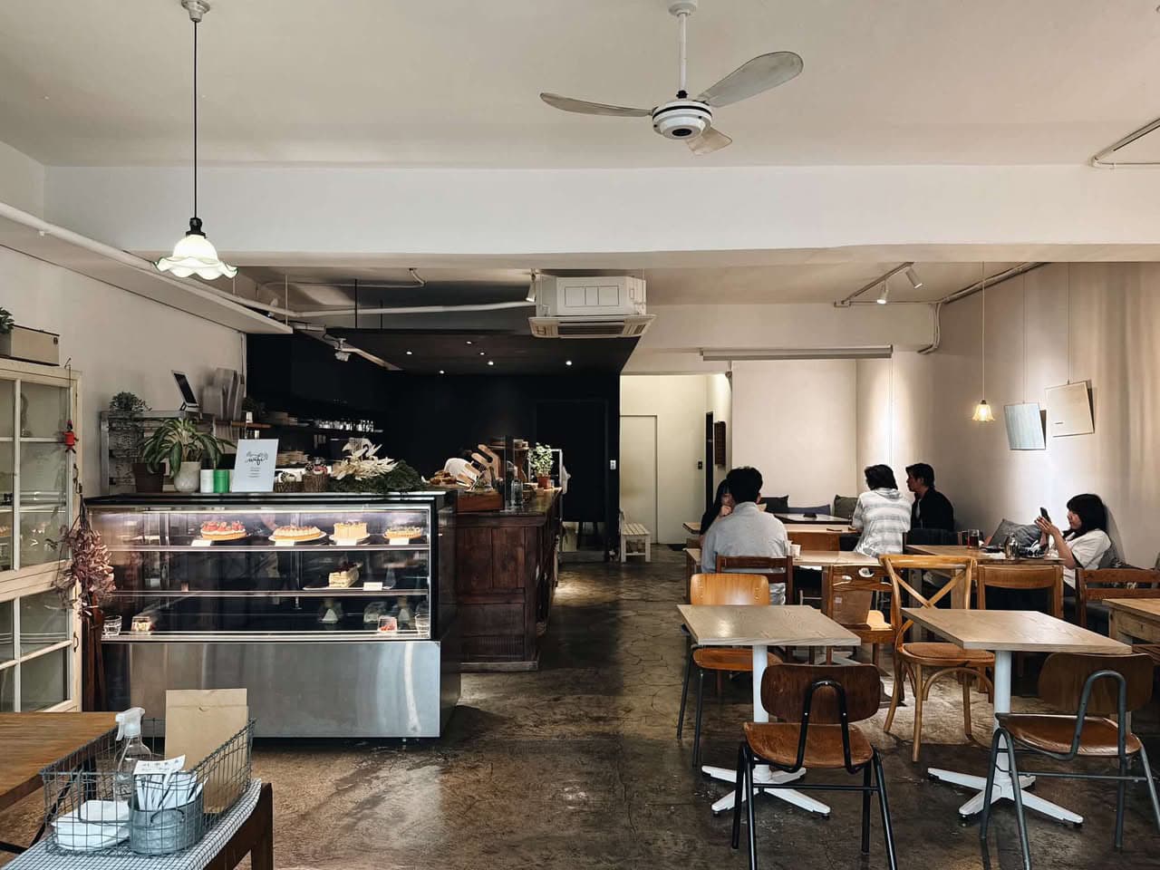Cafe image 2