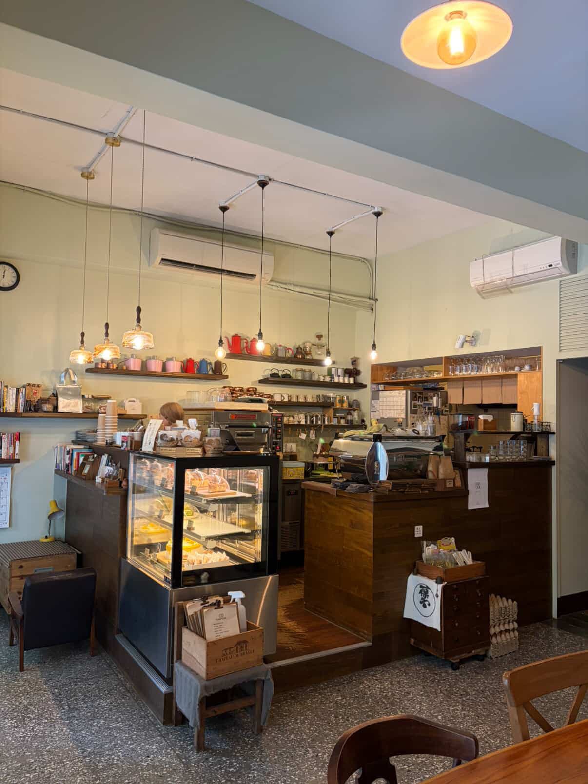 Cafe image 6