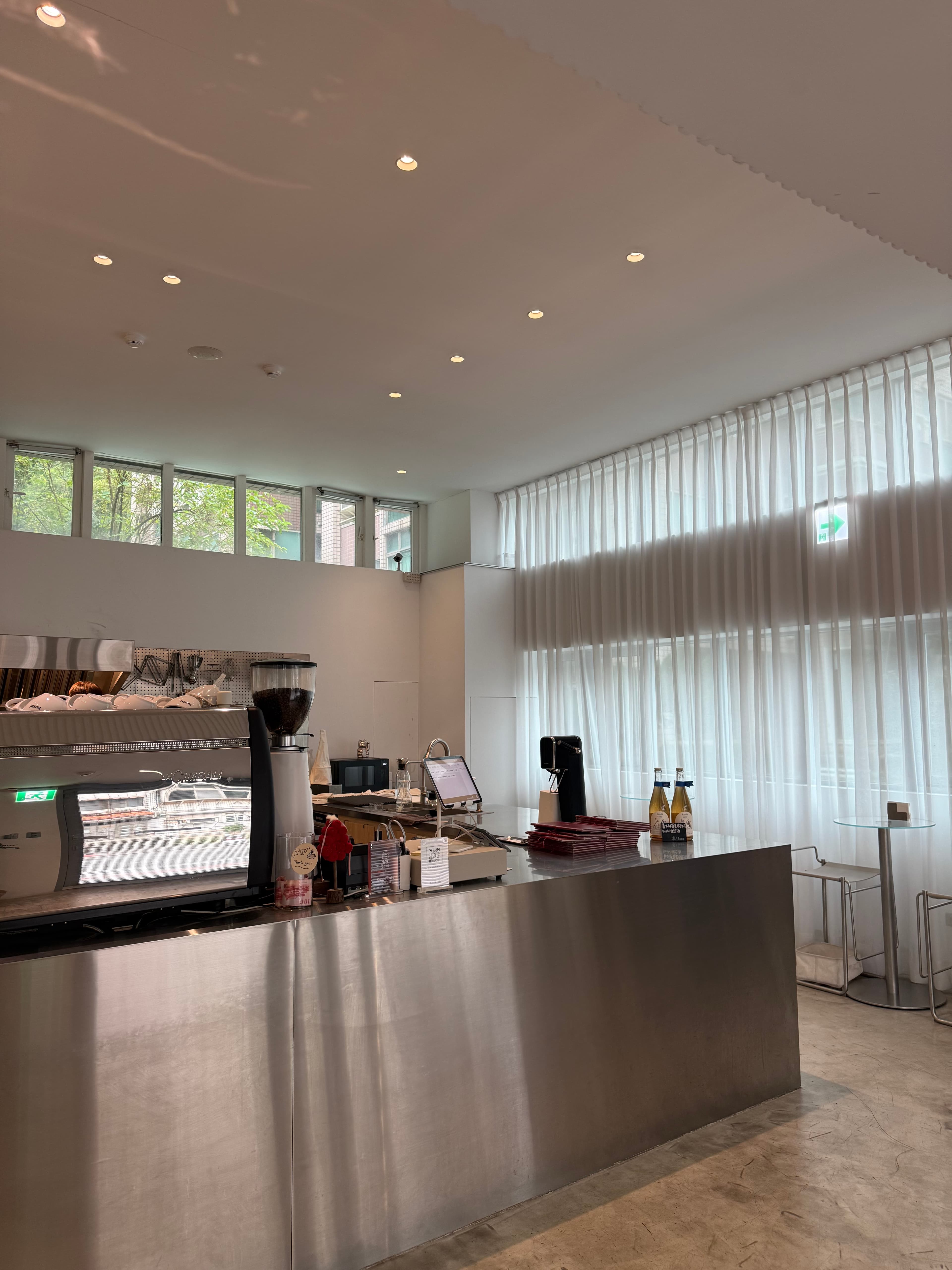 Cafe image 2