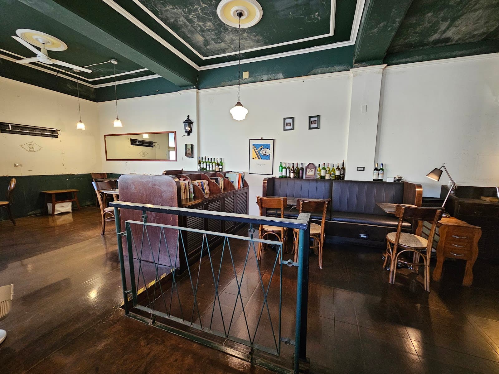 Cafe image 3