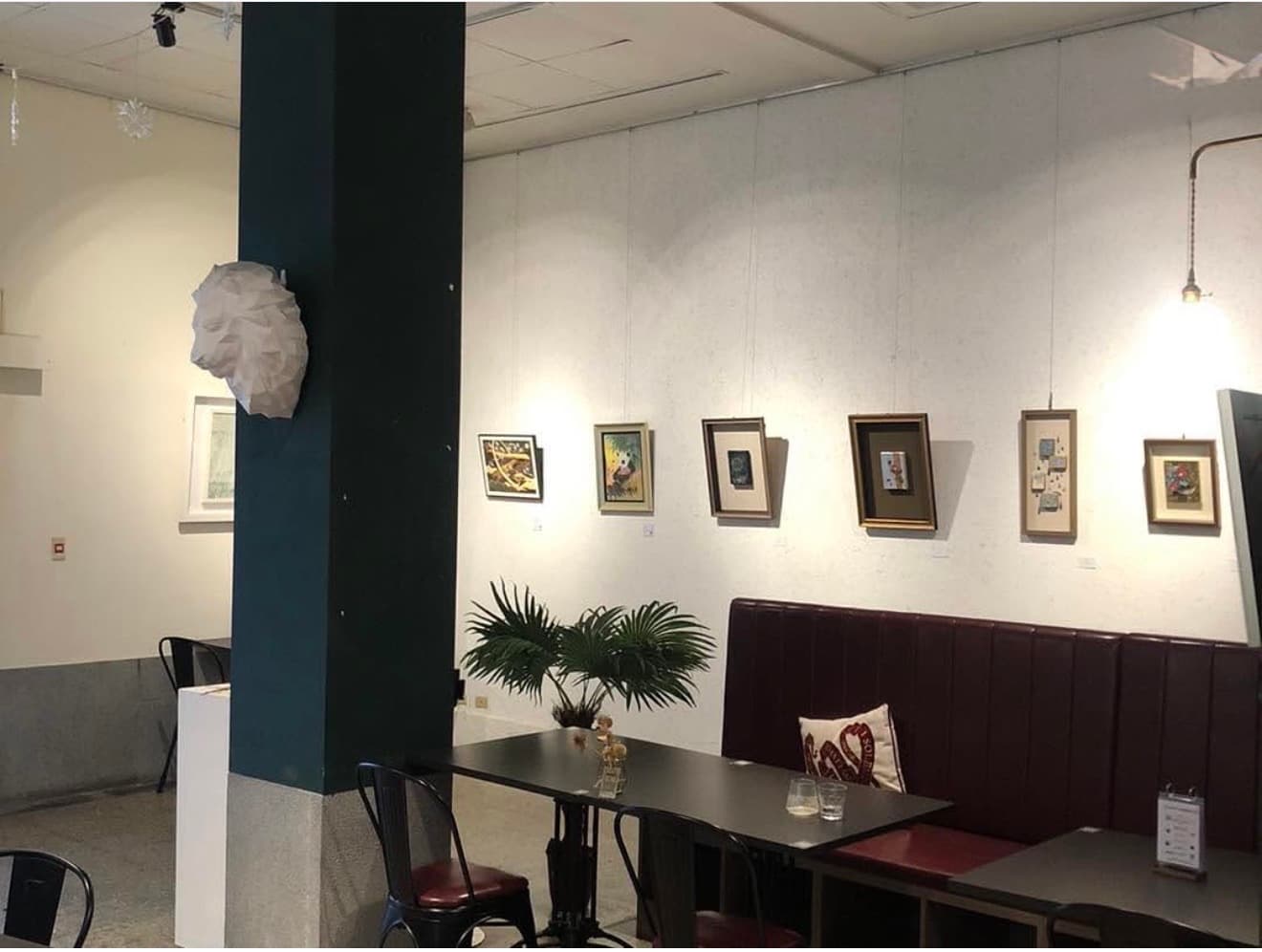 Cafe image 2
