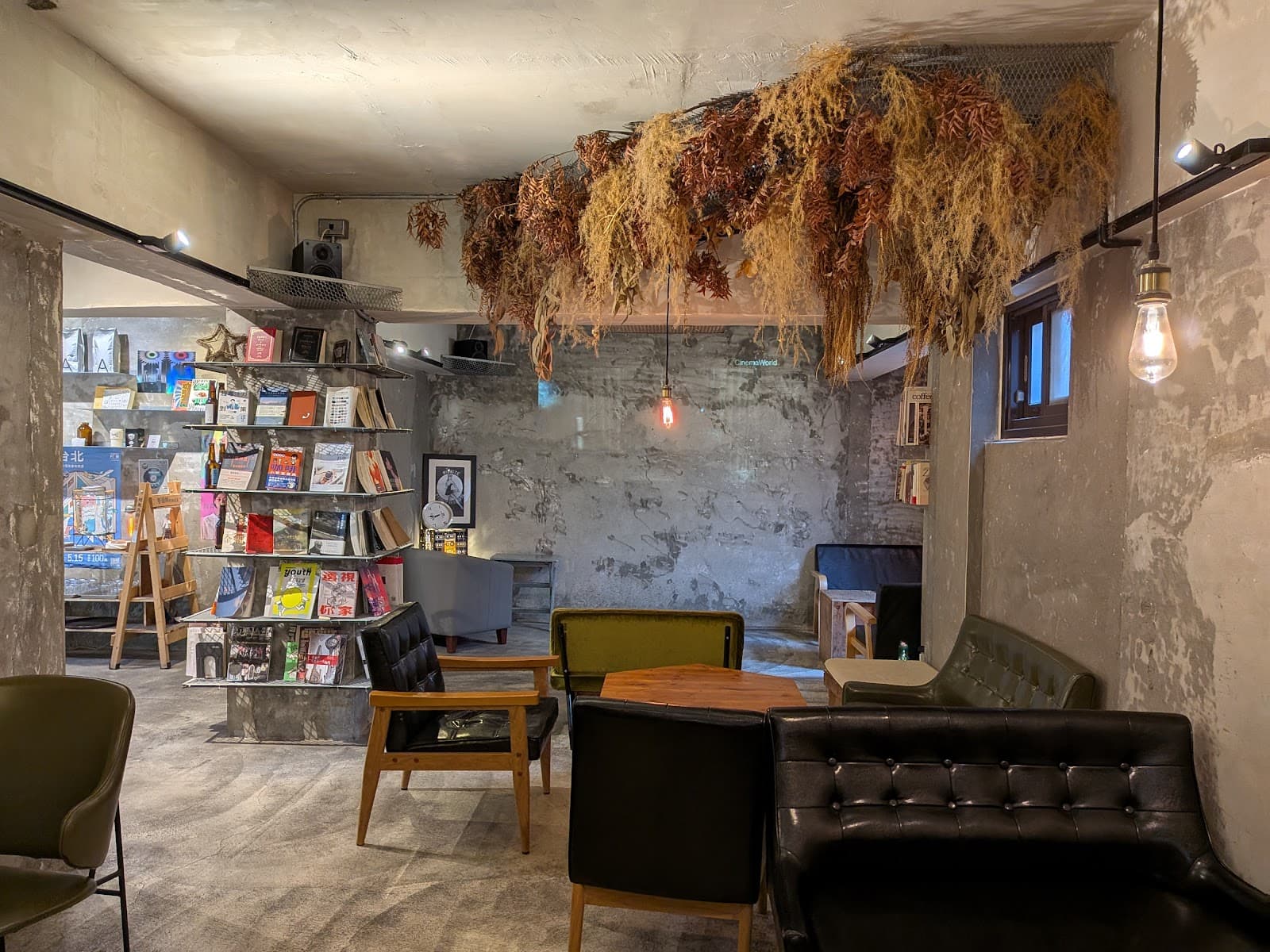 Cafe image 2