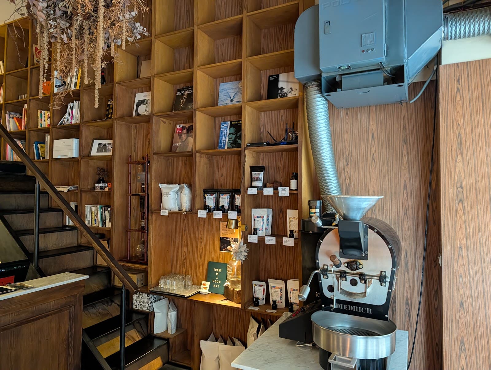 Cafe image 4