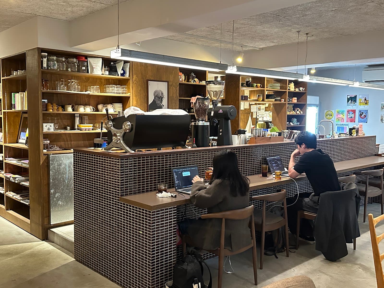 Cafe image 6